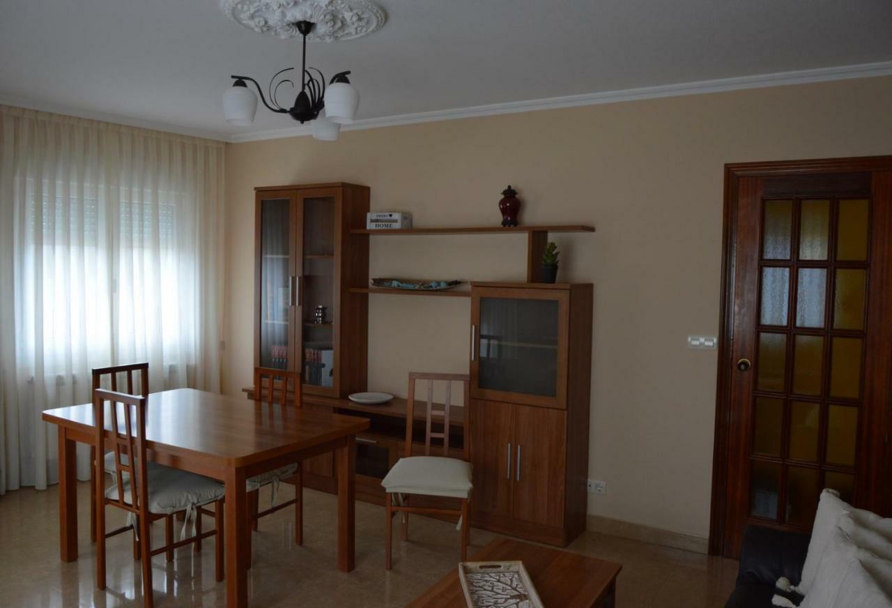 Piso Da Empegada Lägenhet Arzúa Exteriör bild